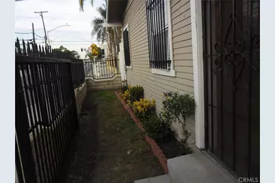 307 N Shelton St, Santa Ana, CA 92703 - Photo 8