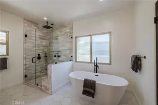 202 N Irena Ave, Redondo Beach, CA 90277 - Photo 18