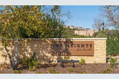 27649 Skylark, Saugus, CA 91350 - Photo 38