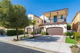 27649 Skylark, Saugus, CA 91350 - Photo 2