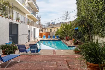 10650 Kinnard #302, Los Angeles, CA 90024 - Photo 40