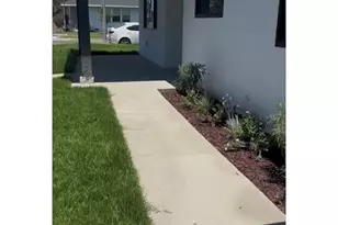 8235 Alameda St, Downey, CA 90242 - Photo 8