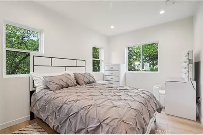 18320 Ingomar Street, Reseda, CA 91335 - Photo 48