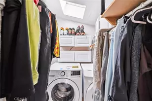 2041 N Beverly Glen Blvd, Los Angeles, CA 90077 - Photo 32