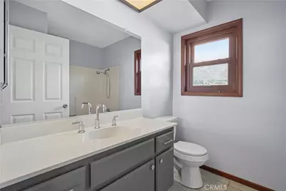 8545 Tujunga Valley, Sunland, CA 91040 - Photo 16