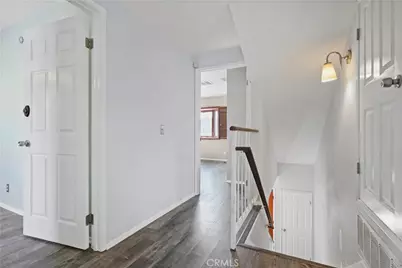 8545 Tujunga Valley, Sunland, CA 91040 - Photo 12