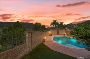 8545 Tujunga Valley, Sunland, CA 91040 - Photo 2