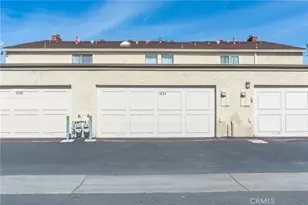 1024 W Lamark Ln, Anaheim, CA 92802 - Photo 24