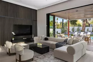 22020 Alizondo, Woodland Hills, CA 91364 - Photo 12