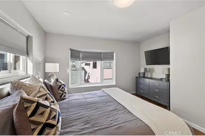 28 10th Ct (9th St Walkstreet), Hermosa Beach, CA 90254 - Photo 42