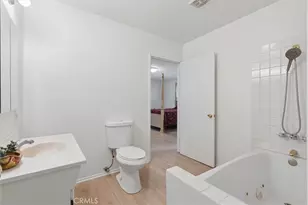 1922 W 84th St, Los Angeles, CA 90047 - Photo 18