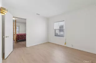 1922 W 84th St, Los Angeles, CA 90047 - Photo 14