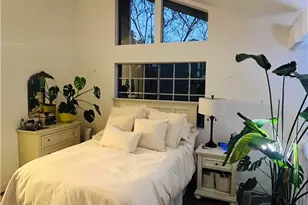 25579 Pine Creek Ln, Wilmington, CA 90744 - Photo 12