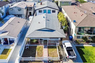 1054 W 23rd St, San Pedro, CA 90731 - Photo 2