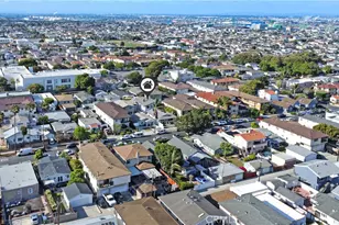 1054 W 23rd St, San Pedro, CA 90731 - Photo 6