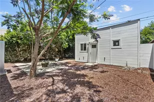 1745 W 39th St, Los Angeles, CA 90062 - Photo 18