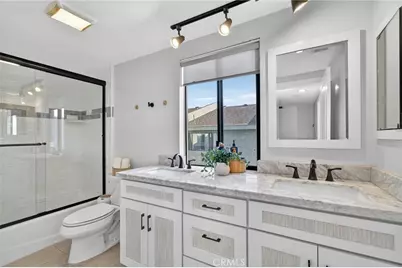 1409 Goodman Ave, Redondo Beach, CA 90278 - Photo 30
