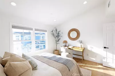 213 Aviation Place, Manhattan Beach, CA 90266 - Photo 20
