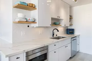 531 Esplanade, Redondo Beach, CA 90277 - Photo 6