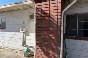 1422 E Sandison, Wilmington, CA 90744 - Photo 2