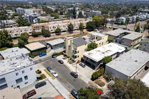 11722 Avon, Los Angeles, CA 90066 - Photo 26