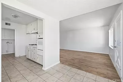 20706 Mansel Avenue, Torrance, CA 90503 - Photo 10