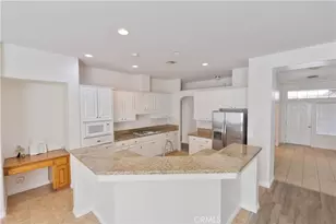 207 Riesling Vines St, Bakersfield, CA 93314 - Photo 10