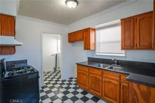 242 E Del Amo, Long Beach, CA 90805 - Photo 10