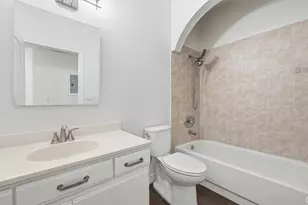 11822 Goshen Ave, Los Angeles, CA 90049 - Photo 18