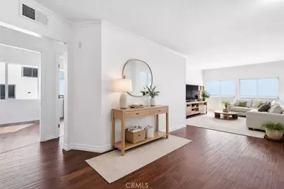 11822 Goshen Avenue #303, Los Angeles, CA 90049 - Photo 2