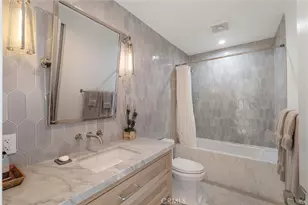 2200 The Strand, Manhattan Beach, CA 90266 - Photo 14