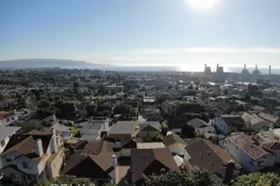 819 N Maria, Redondo Beach, CA 90277 - Photo 12