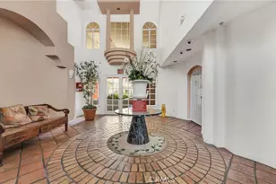 7218 Hillside Ave, Los Angeles, CA 90046 - Photo 26