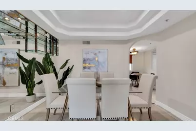 7218 Hillside Avenue #202, Los Angeles, CA 90046 - Photo 6