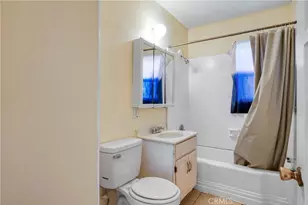 10807 Compton Ave, Los Angeles, CA 90059 - Photo 18