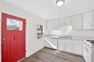 917 W 50th Pl, Los Angeles, CA 90037 - Photo 34