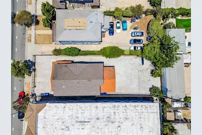 2104 Crenshaw Boulevard, Los Angeles, CA 90016 - Photo 62