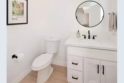 7413 Naylor, Los Angeles, CA 90045 - Photo 16