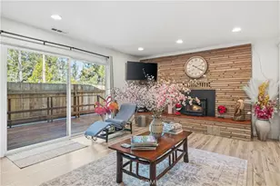195 Knoll, Big Bear Lake, CA 92315 - Photo 22