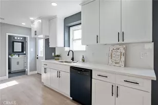 8716 S 10th Ave, Inglewood, CA 90305 - Photo 2