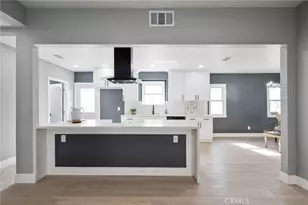 8716 S 10th Ave, Inglewood, CA 90305 - Photo 4