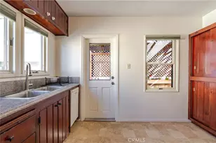 1812 Ocean Dr, Manhattan Beach, CA 90266 - Photo 4