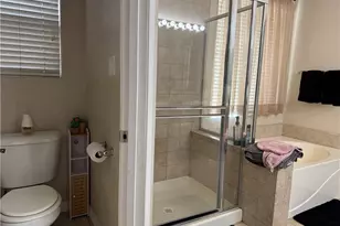 6719 Stafford Falls Dr, Bakersfield, CA 93312 - Photo 30