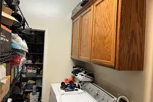 6719 Stafford Falls Dr, Bakersfield, CA 93312 - Photo 32