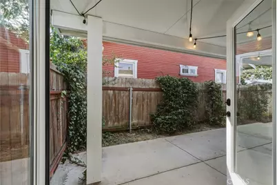 807 Cota, Torrance, CA 90501 - Photo 30