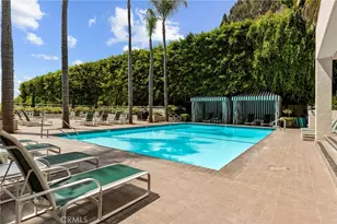 1131 Alta Loma Rd, West Hollywood, CA 90069 - Photo 24