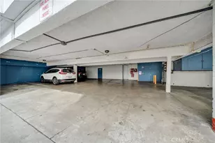 902 Camino Real, Redondo Beach, CA 90277 - Photo 32