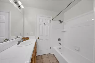 902 Camino Real, Redondo Beach, CA 90277 - Photo 18