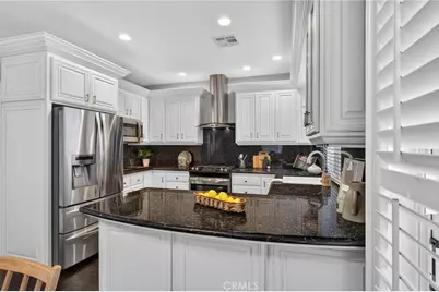 1832 Raymond Avenue, Signal Hill, CA 90755 - Photo 12
