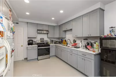 1021 W 14th, San Pedro, CA 90731 - Photo 24